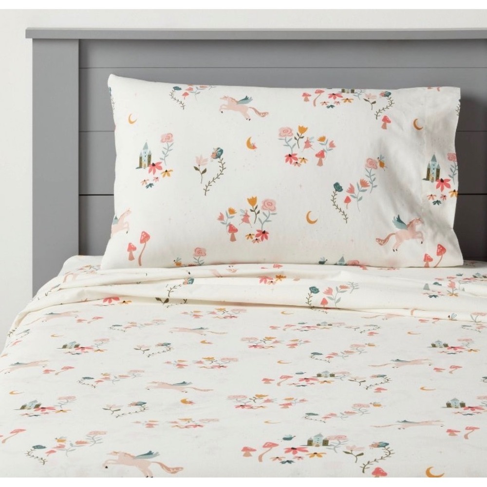 Pillowfort Fairytale Queen Sheet Set Multicolor Unicorn Floral 100% Cotton NEW